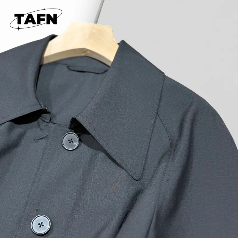 Autumn Style Lapel Jacket with Pockets Feminine Windbreaker Coat with Clean Lines Trench Jacket with Buttons AI1416