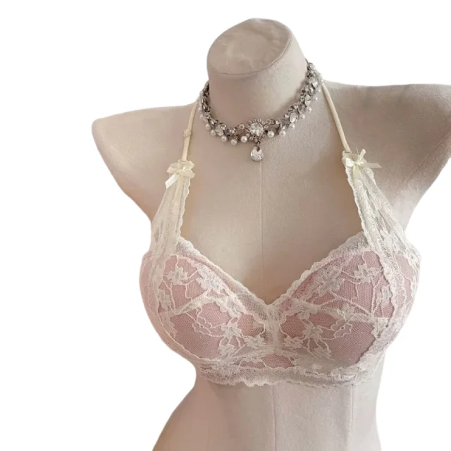 KUCLUT Neck-baring and Shoulder-revealing Lingerie with A Gathered, Sexy Lace Upper That Supports The Bra.
