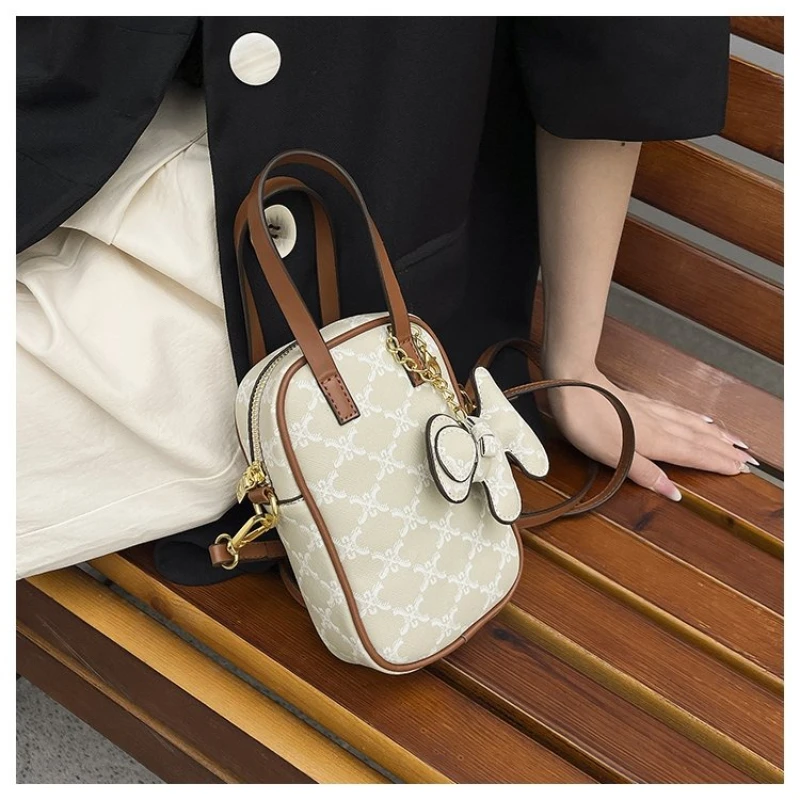 

Versatile Travel Handbag for Women Commuting Work,Retro Crossbody Underarm Bag Presbyopic Printing Adjustable Casual Hot Sale