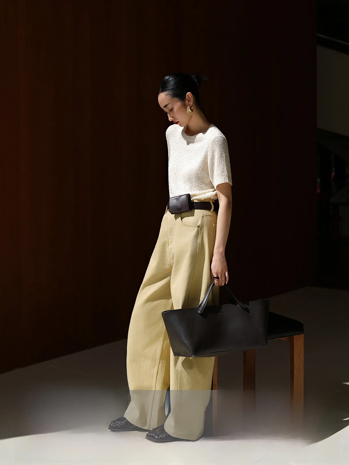 

Женская футболка LemonChen Soft Revolution Airy Silk с коротким рукавом, базовый стиль, мягкая на ощупь, элегантная, свободного кроя, эксклюзивно онлайн