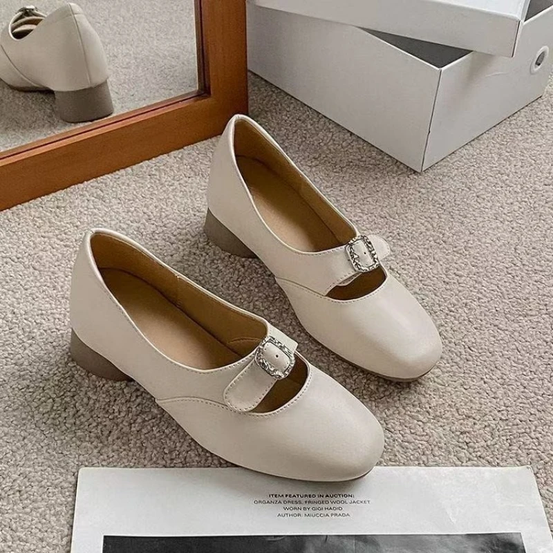 

Женские туфли Мэри Джейн в стиле ретро, с пряжкой со стразами, на круглом носке, на низком каблуке, повседневные, для летних ежедневных поездок на работу