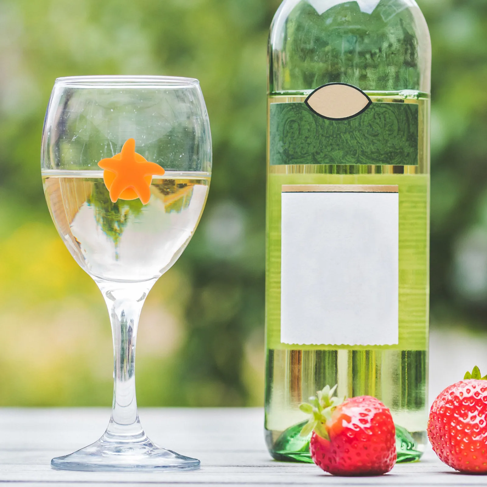 

12Pcs Silicone Wine Glass Tags Fish Shape Drink Markers Perfect for Party Decoration and Gift Wine Glass Charms