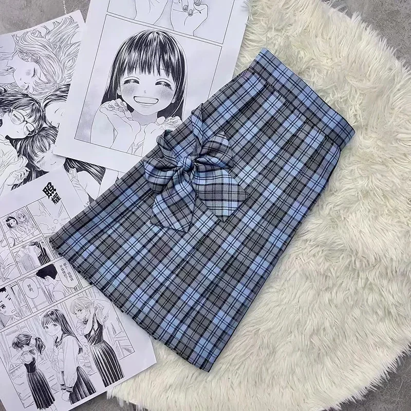 النمط الياباني منقوشة تنورة المرأة 2025 جديد الصيف عالية الخصر ضبط زر مطوي التنانير Y2K طالب لطيف الأزرق القوس التنانير الصغيرة #2