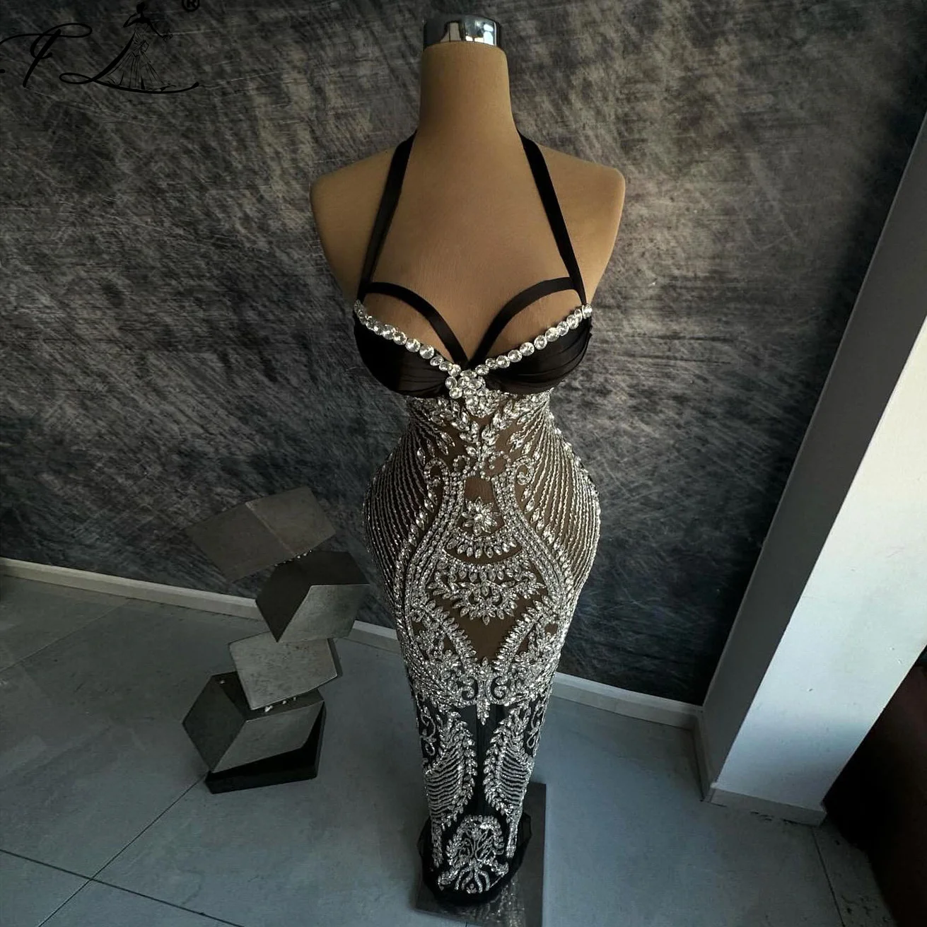 Sexy Halter Mermaid Evening Dresses 2025 Silver Full Beaded Hollow Formal Dresses for Women Long Party Prom Gowns Customized