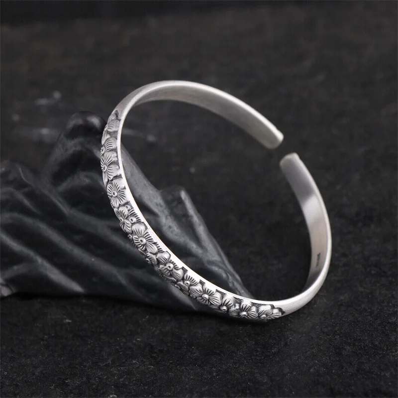 S999 Sterling Silver Charms Bracelets for Women Men Creative Emboss Little Flowers Pattern Bangle Punk Jewelry Wholesale