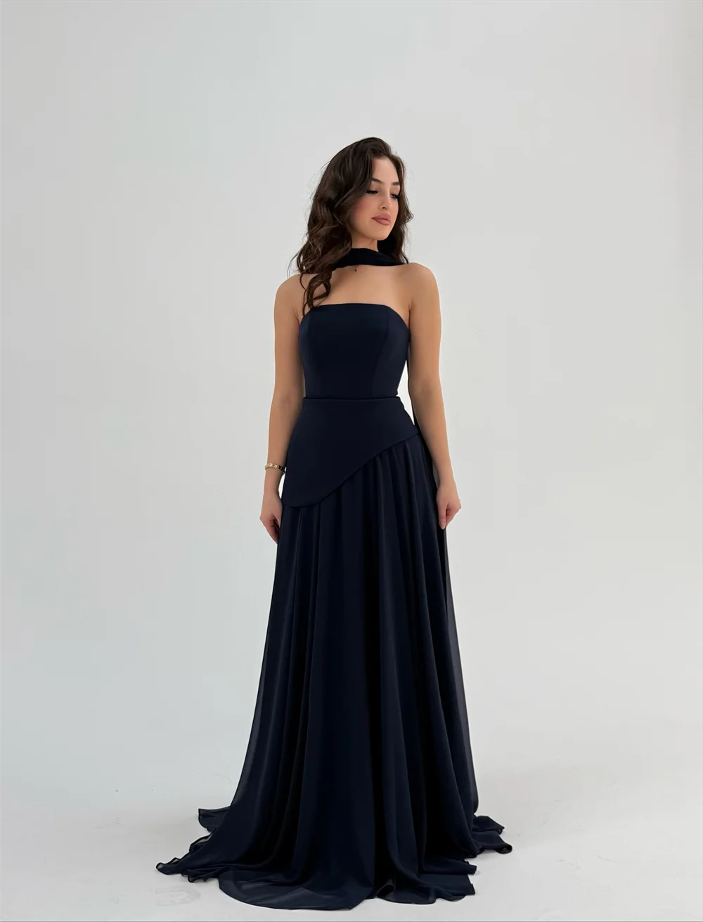 Klassisches formelles trägerloses Meerjungfrau-Abendkleid, ärmellos, bodenlang, Abendkleid, Sweep-Zug, individuelles Damen-Partykleid