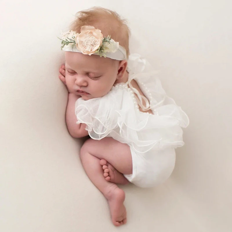 

❤️CYMMHCM Newborn Photography Clothing White Jumpsuit Baby Girl Photo Props Accessories Studio Infant Shoot Clothes Fotografia