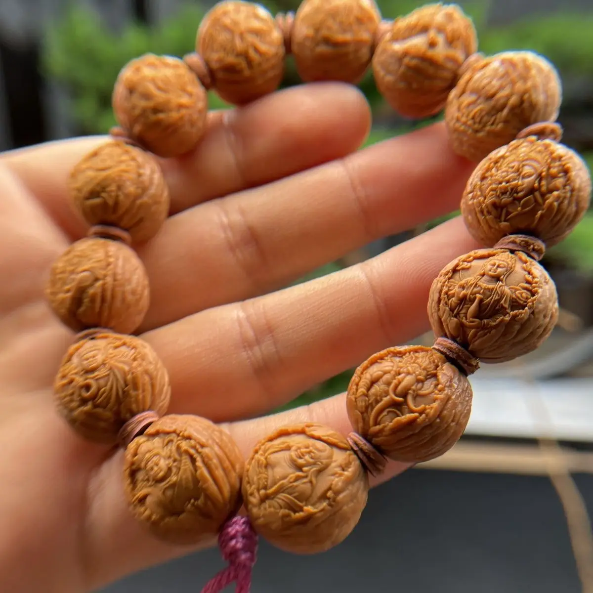 Chinese Style 17mm Hand Carved Monkey Head Walnut Bracelet Traditional Chinese Deity Carving Good Luck Blessing Wealth Bringing