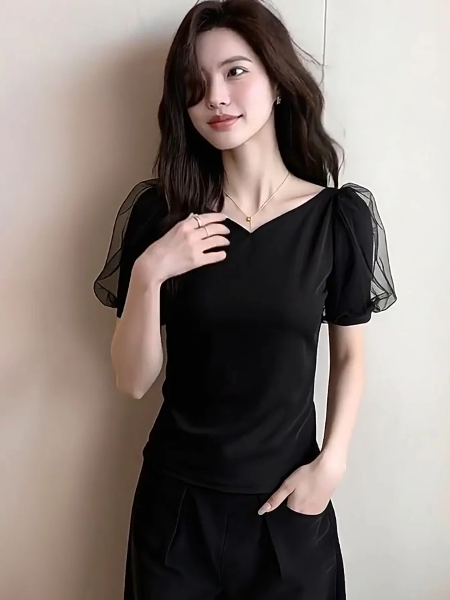Elegant Mesh Bubble Sleeve T-Shirt Stylish Slimming Top Fashionable Spring Summer Breathable V-Neck Short Sleeve Women's Tee