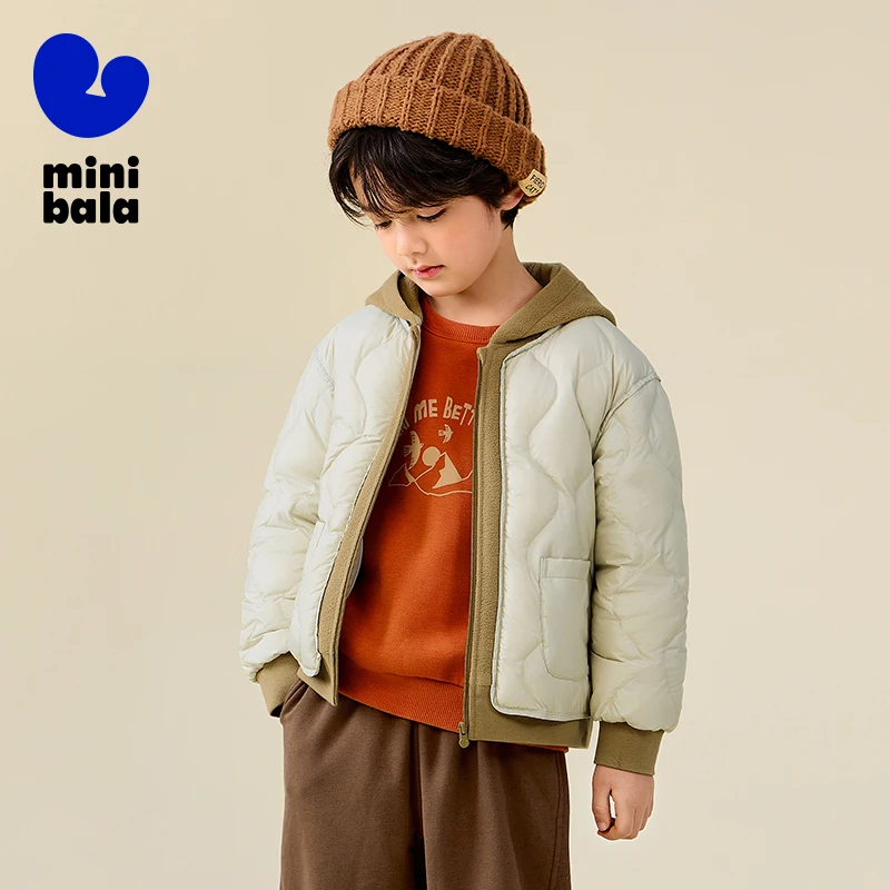 سترة ميني بالا للأطفال بغطاء للرأس 2025 معطف خفيف الوزن بتصميم شتوي جديد مكون من طبقتين