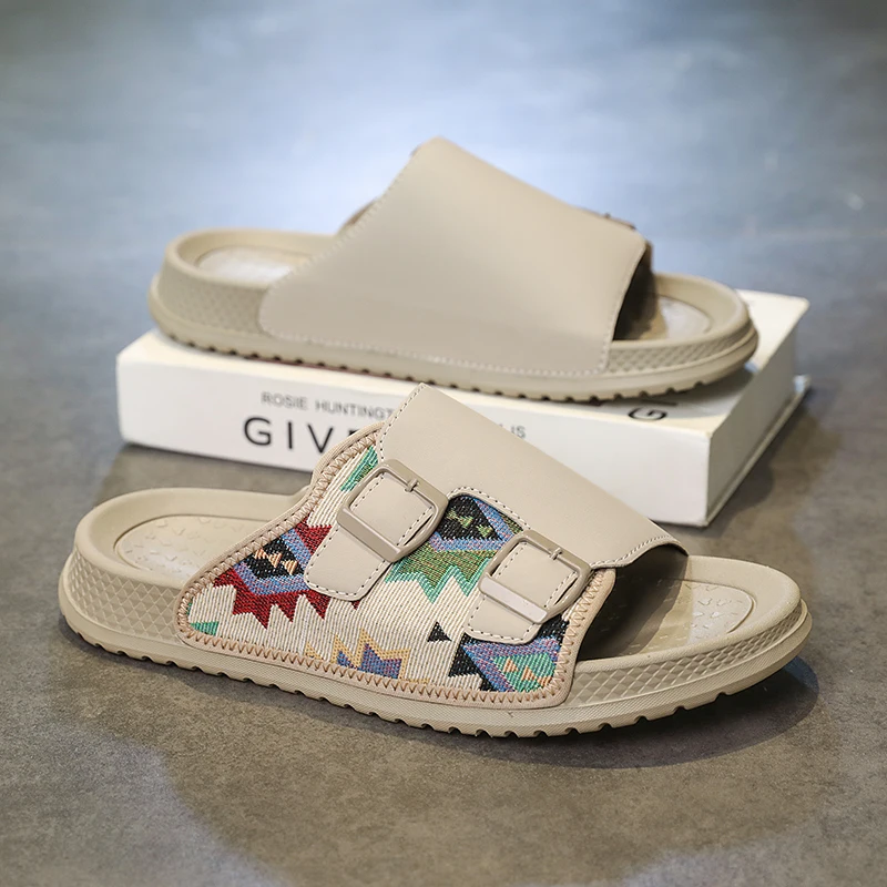 

Летние мужские шлепанцы, пляжная обувь, универсальные повседневные, модные и простые повседневные тапочки.