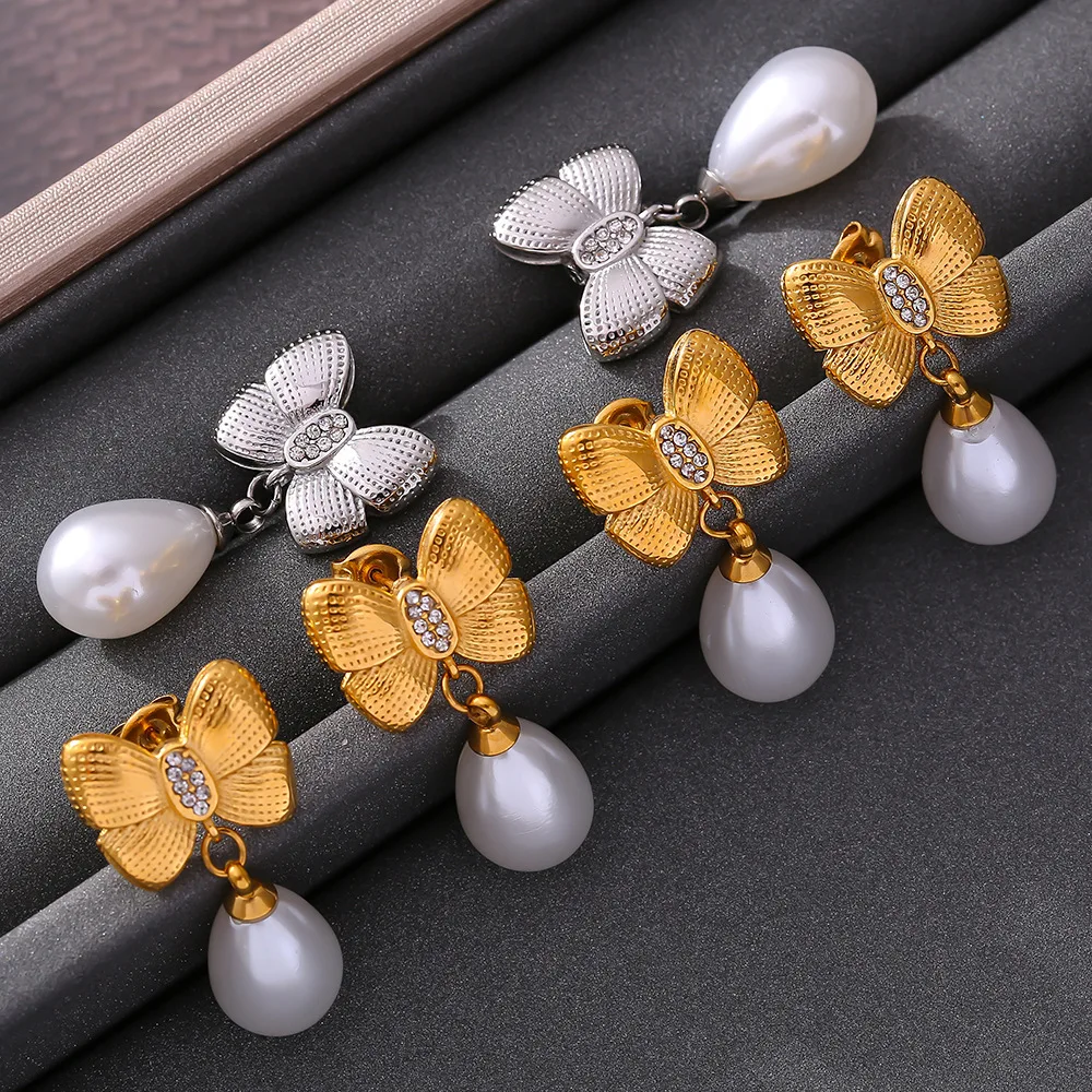 A Pair of Bow Tassels, Imitation Pearls, Niche Diamond-Encrusted Stainless Steel Electroplated Fashionable Earrings