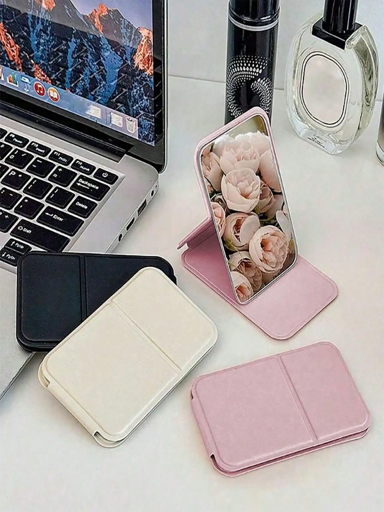 1PC ポータブル折りたたみ式旅行化粧鏡旅行必需品簡単に収納できるミニミラー化粧バッグ必需品