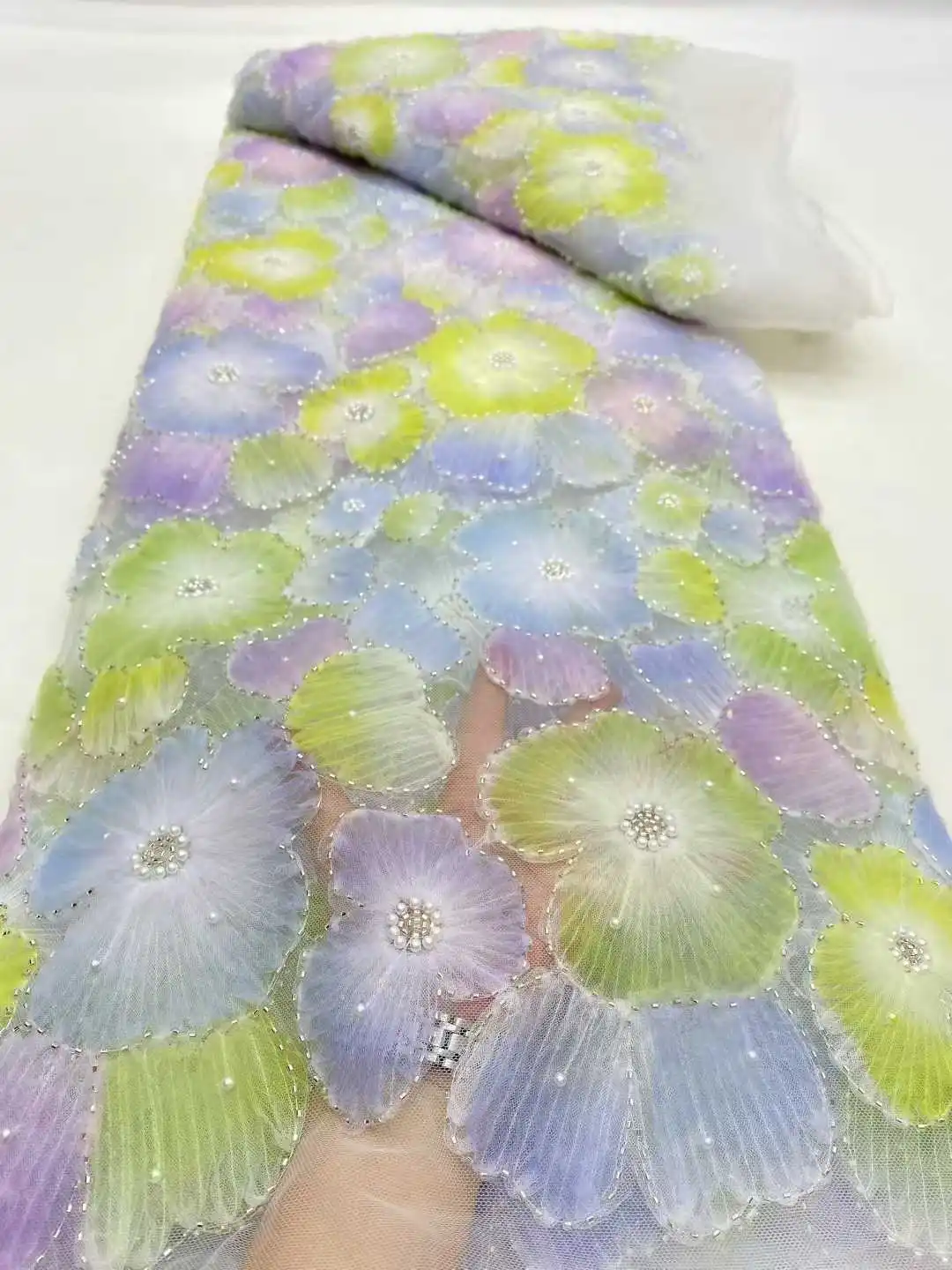 2025 Neueste Afrikanische Net Spitze Perlen Chiffon Spitze Stoff Hohe Qualität 3d 5 Yards Nigerian Französisch Tüll Spitze Stoff für Hochzeit