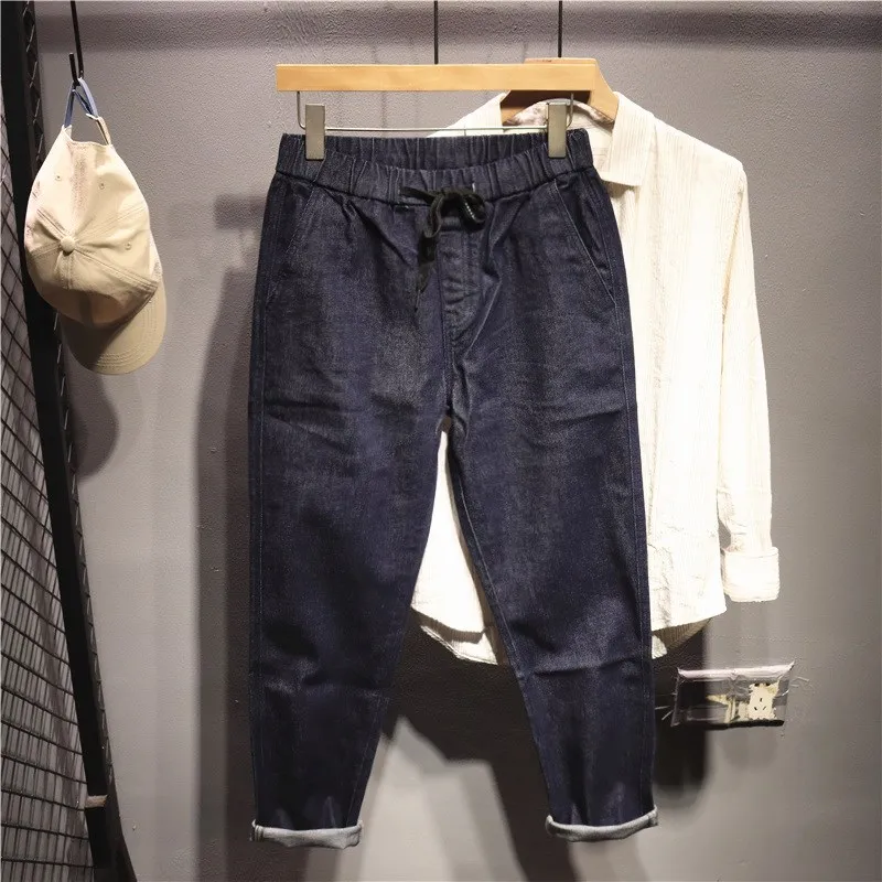 

Deep Blue Men's Retro American Sle Elastic Waist Corduroy Jeans Faionable Casual Fall Long Trousers Skin-friendly Breathable