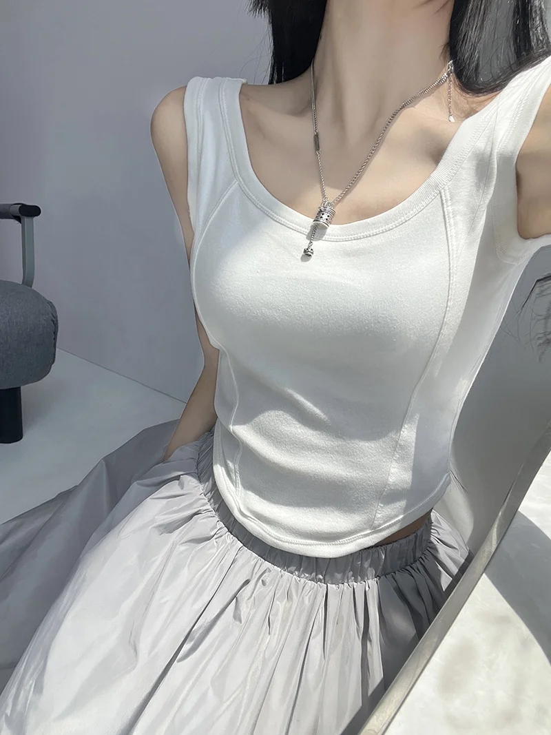 Sweet And Spicy Girl's Integrated Chest Pad Vest Small Strap Women's Summer Workhorse Sexy Fishbone Front Arc Short Top