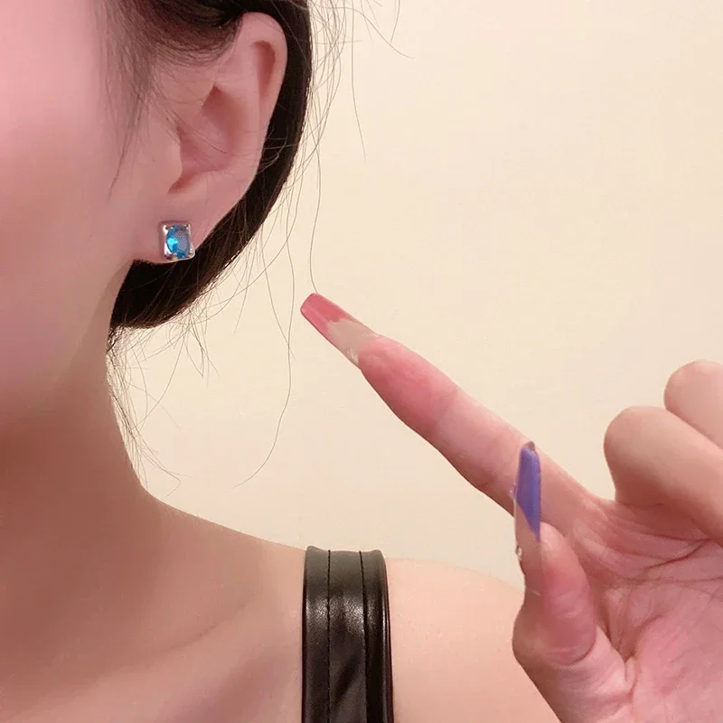 Minimalism Geometric Water Droplet Elliptic Type Square Ocean Blue Zircon Stud Earring for Women Fashion Jewelry Wholesale Party