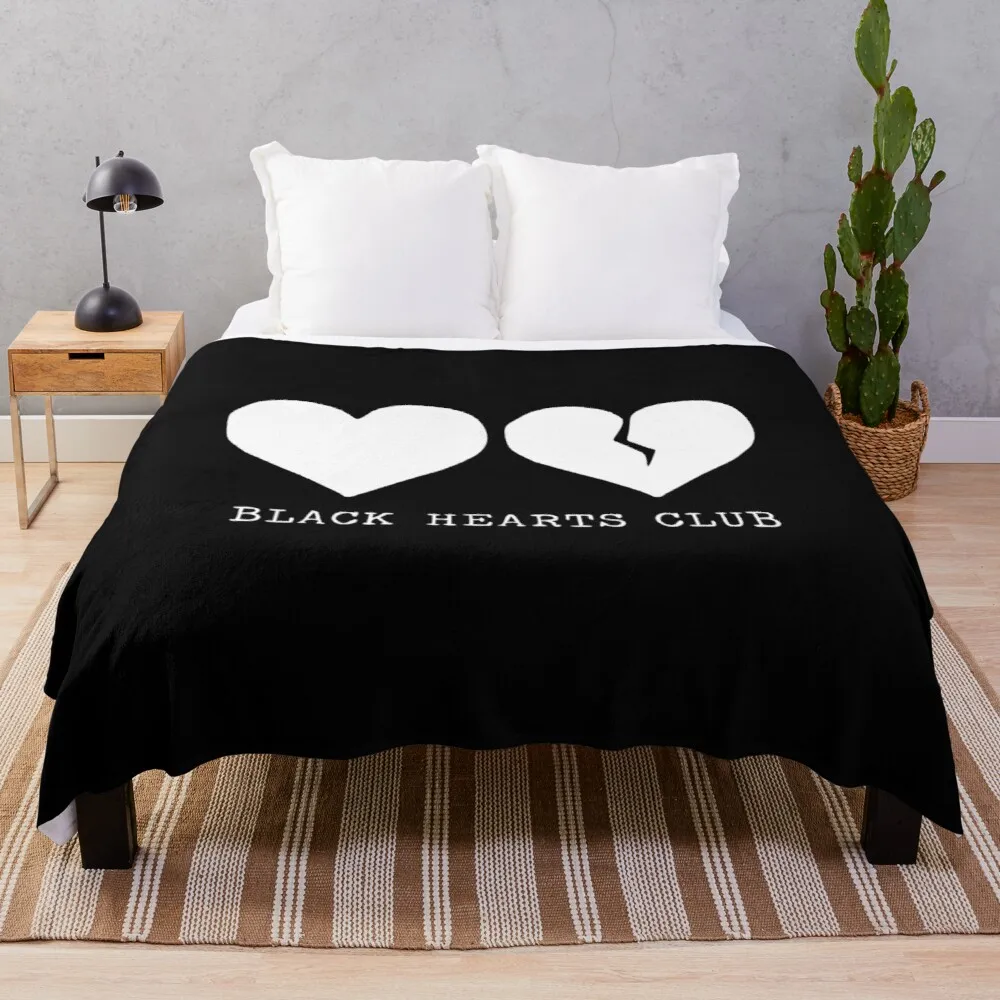 

BEST TO BUY - Yungblud Black Hearts Club Throw Blanket Sofas