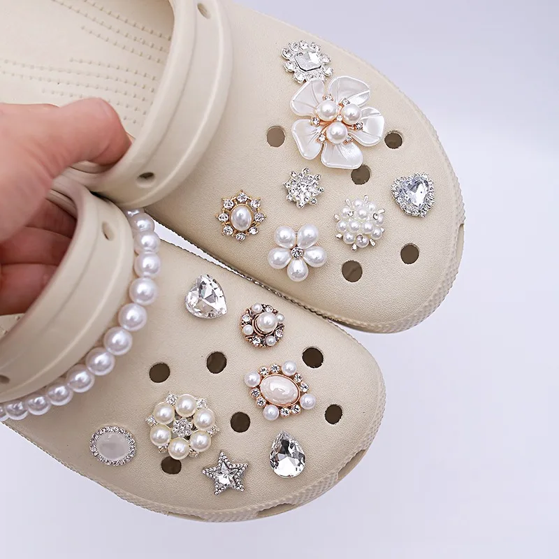 

15PCS Luxury Shoe Charms Set Accessories Hole Shoe Buckle Advanced Diamond Pearl Chain Ballet Style DIY 3D Shoes Decorations