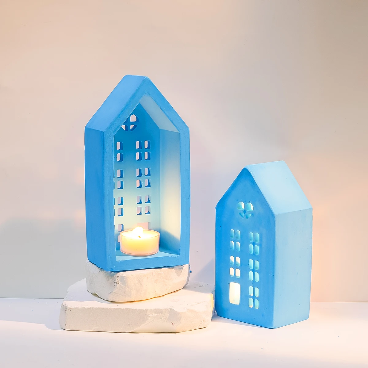 House Candlestick Molds DIY House with Hollow Window Candle Holder Mould Gypsum Concrete Scented Stand 3D Craft Gift Home Decor