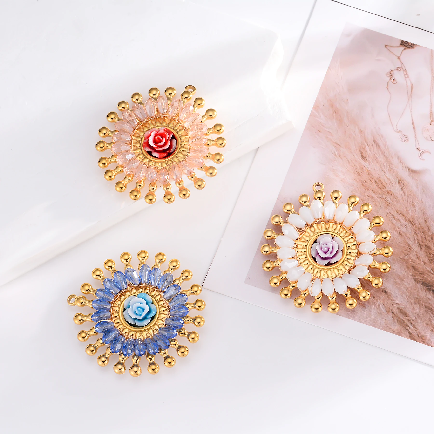 

2Pcs Bohemia Flower Sun Crystal Charm Stainless Steel Accessories Handmade Making Necklace Brooches Jewelry Pendant