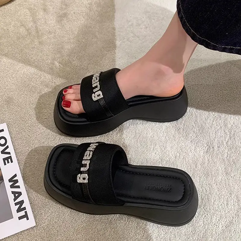 Summer Slippers Women Wear Summer Black Thick Soled Flip-flops Beach Sandals Wedge Heels Increase Sandals Women\'s Shoes