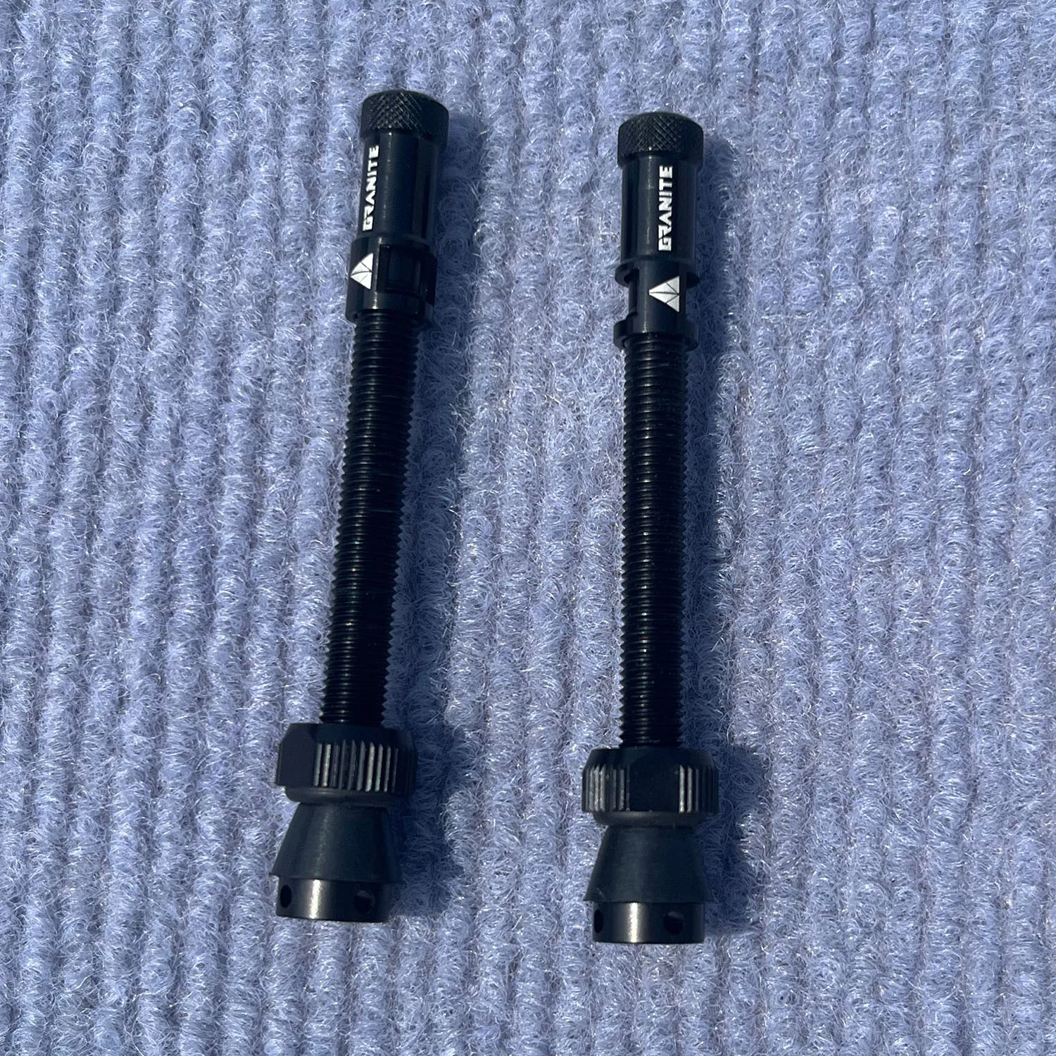

Granite Mountain Road Bike French Air Nozzle Air Nozzle Core Disassembly Tool Vacuum Air Nozzle 60mm Bicycle nozzle