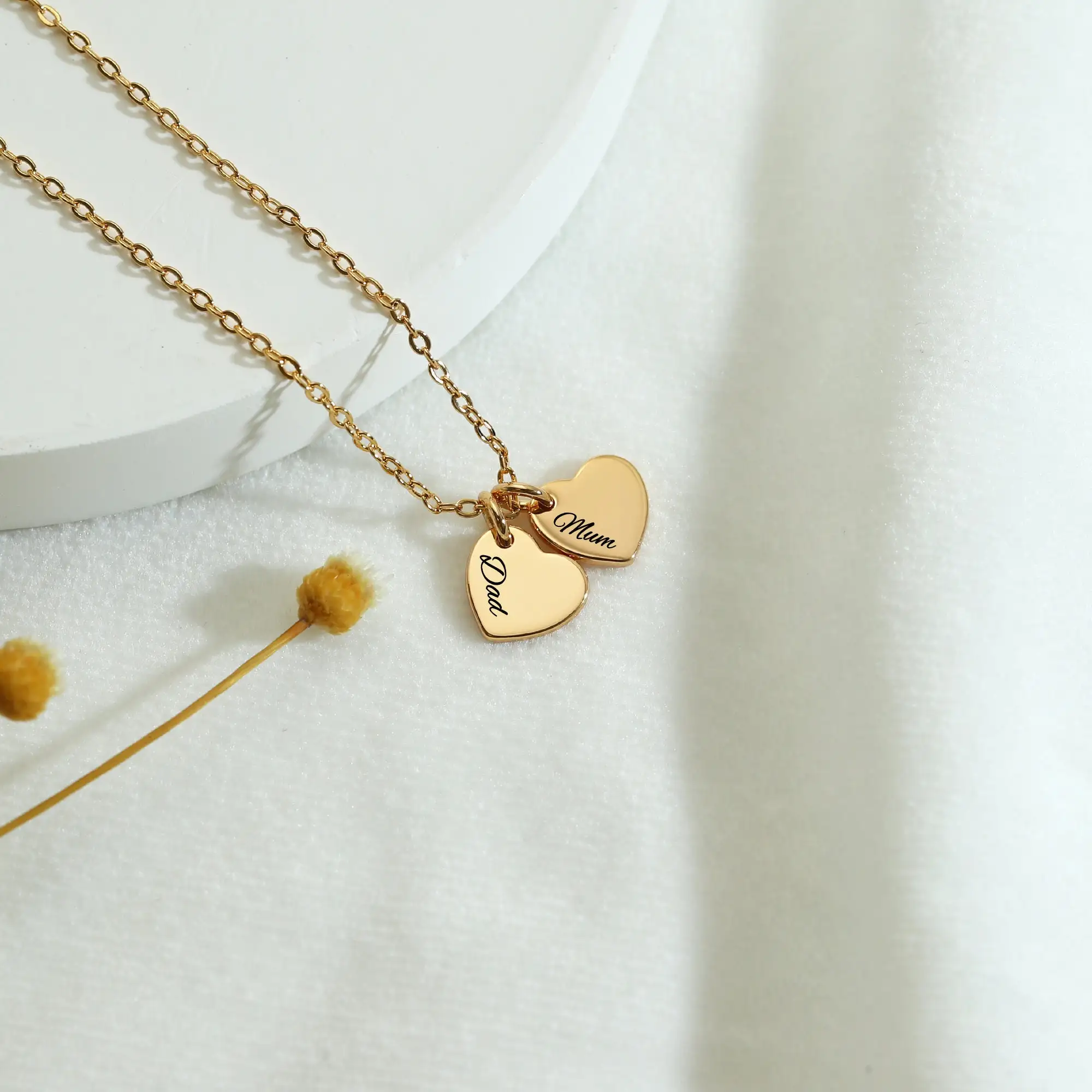 Small Heart Engraved Name Necklace Family Member Name Necklace Gift for Grandma Customized Text Necklace Jewelry for Women