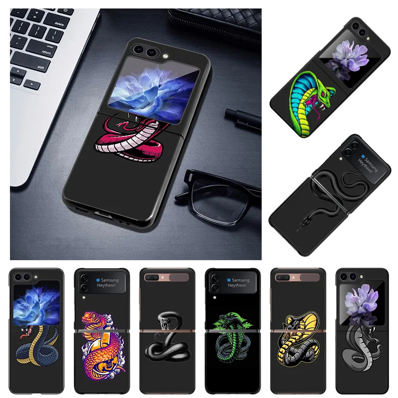 Black Phone Cases for Samsung Z Flip 6 5 4 3 5G Snake Cobra Python Hard Galaxy ZFlip6 Flip5 Flip4 Flip3 Mobile Phone Shell Cover