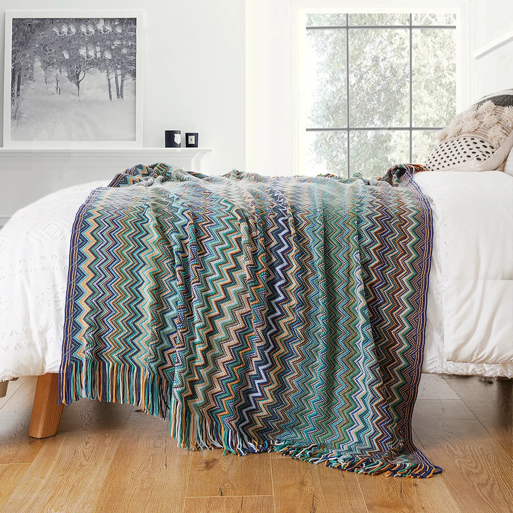 Battilo 보호 경량 니트 던지기 담요, 태슬 포함 - Home Textiles Plaid 리뷰 및 가격
