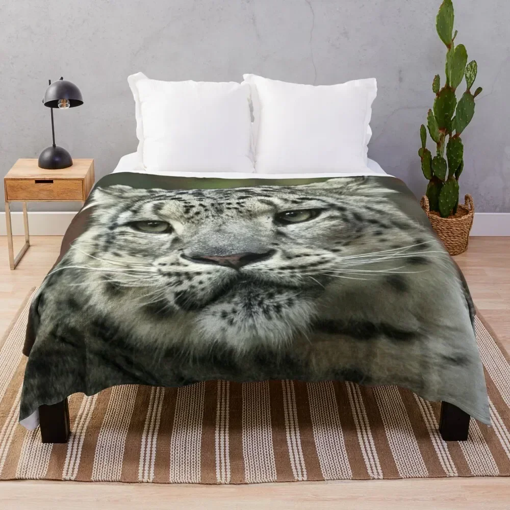 

Leopard 001 Throw Blanket Picnic Comforter Blankets