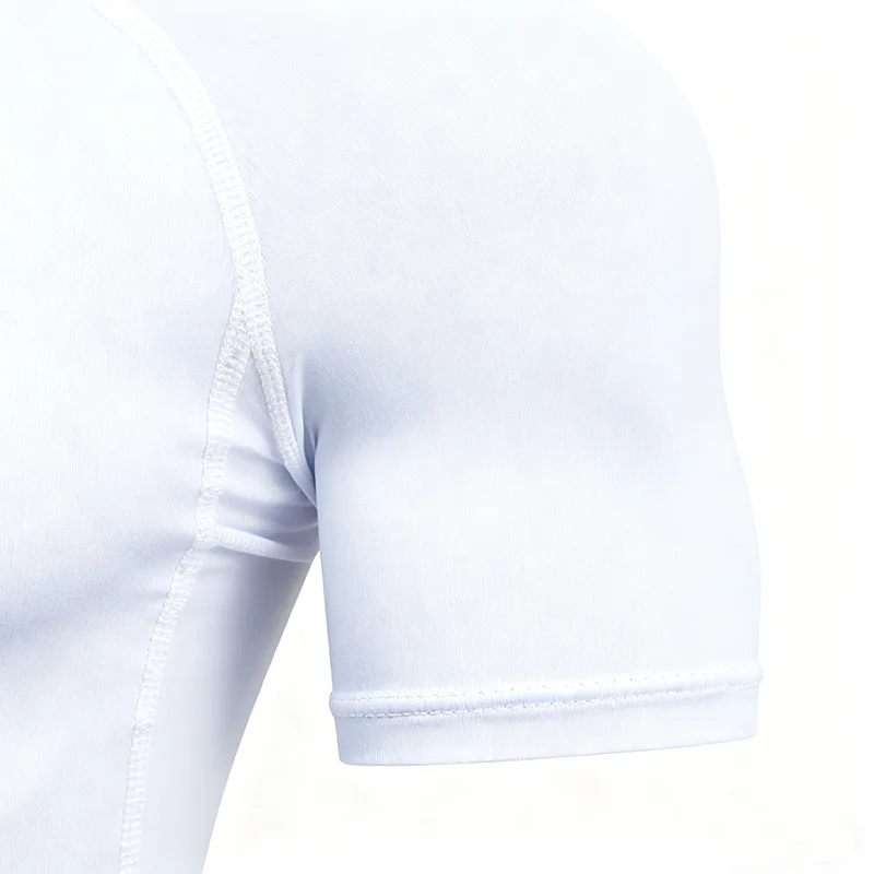 2025 Nuovo abbigliamento sportivo fitness alla moda slim fit, tuta da allenamento attillata con motivo t-shirt, tuta da basket da corsa compressa