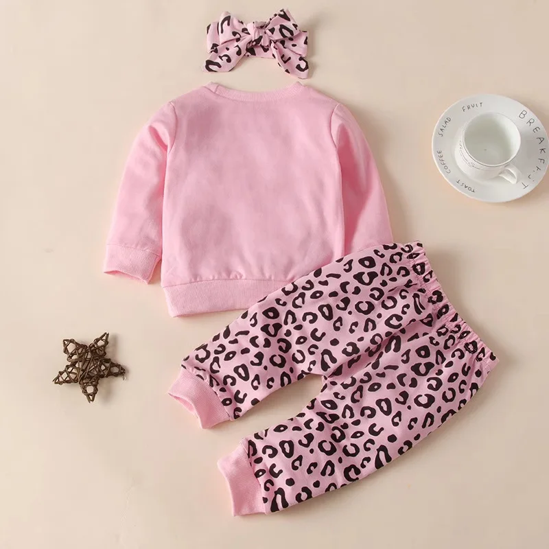 Spring and Autumn New Baby Girl Round Pullover Head Letter Printed Long Sleeved Top Leopard Pattern Pants Set