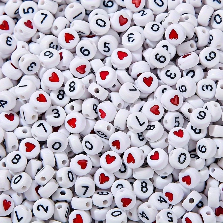 100/200/300/400/500/1000 Stück Acryl weiße Unterseite schwarze Zahl rote Herzperlen, für Armband-Schmuckherstellung