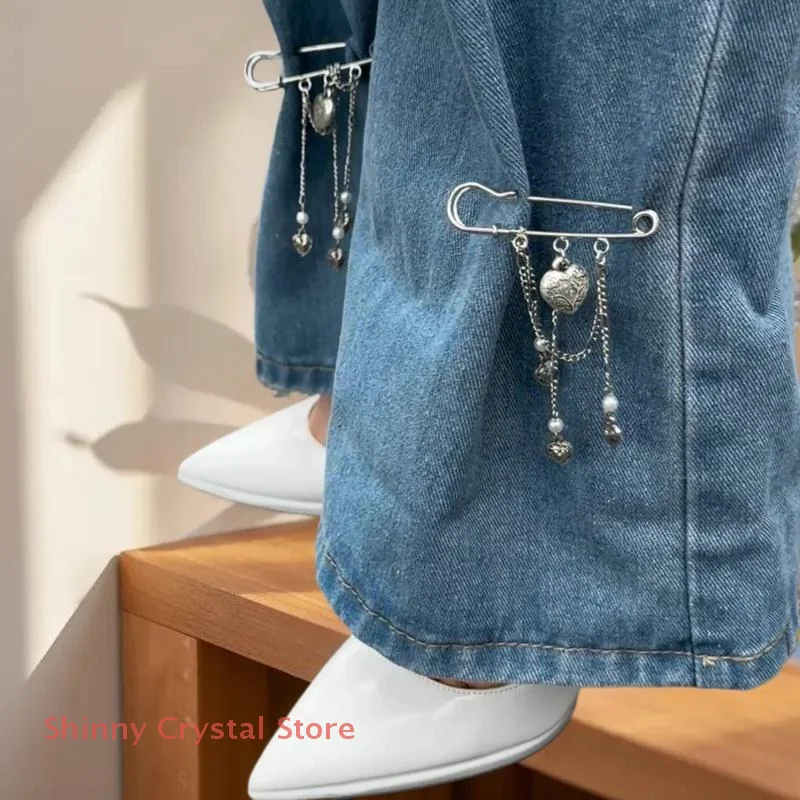 Handgemachte süße Sicherheitsnadel Kette Abzeichen Brosche Pin Charms Perlen ästhetische Quaste Kette Herz Anhänger