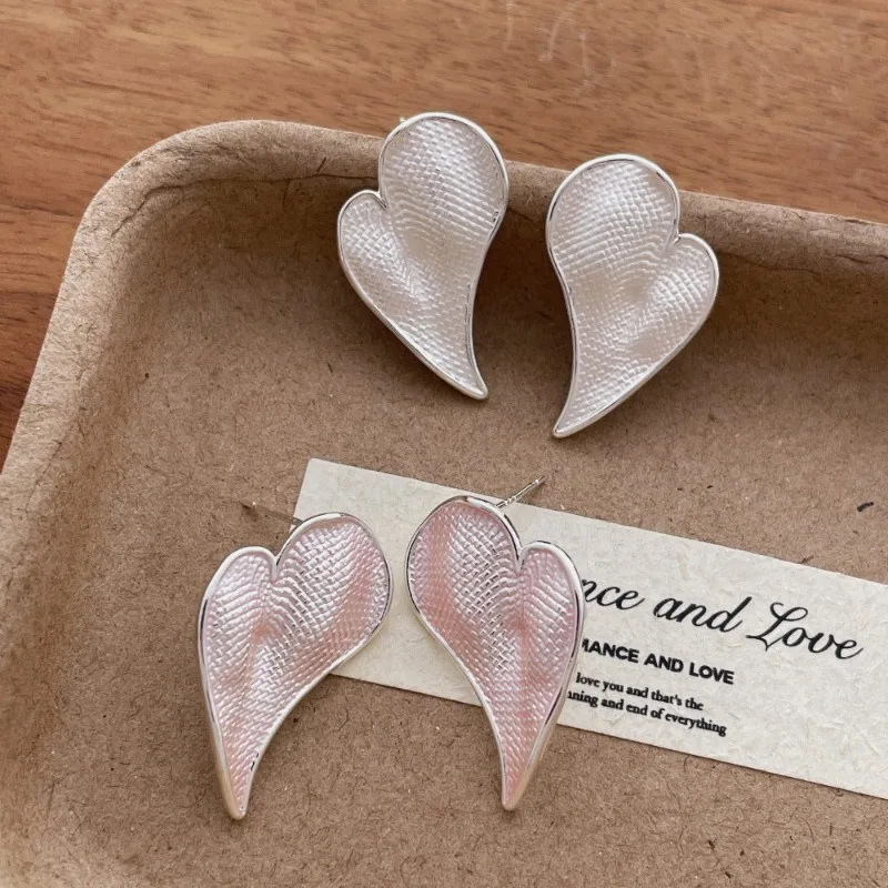 

Minar Temperament Beige Light Pink Color Enamel Irregular Love Heart Drop Earrings for Women Silver Plating Copper Alloy Jewelry