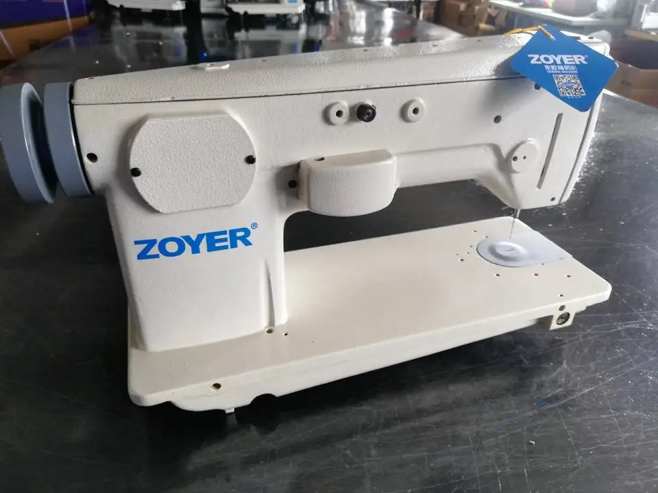 ZY271 الاستخدام المنزلي المحمولة ماكينة خياطة التطريز اليدوية متعددة نمط متعرج غرزة إبرة واحدة حالة جديدة المحرك الأساسية