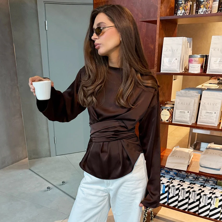 بلوزة ليناد أنيقة بنية من السا - مراجعة Silk Blouse وسعره