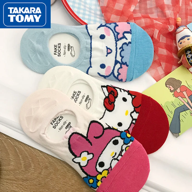 TAKARA TOMY Cartoon Hello Kitty Boat Socks Girl Heart Cute Pattern Student Shallow Mouth Invisible Cartoon Girl Socks