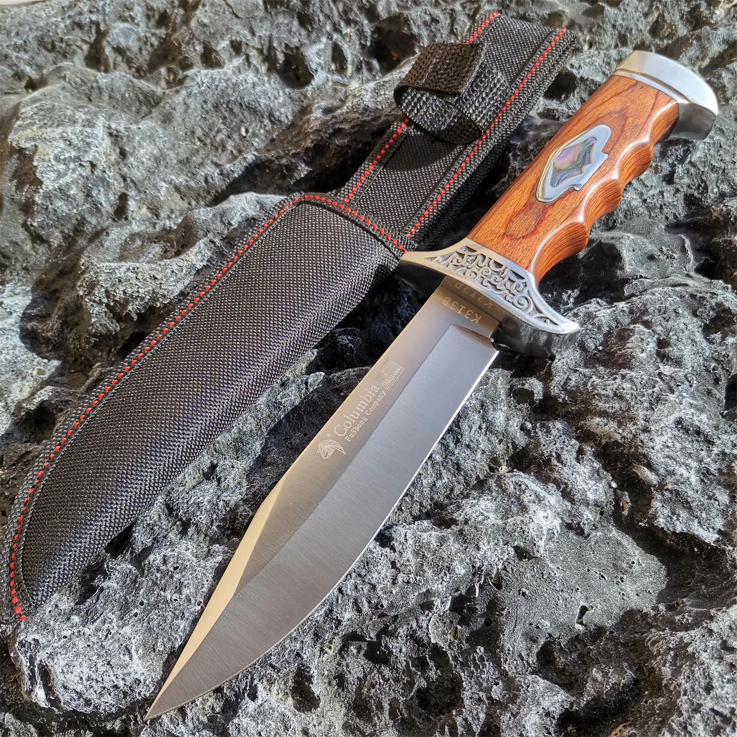 Couteau militaire russe Guide complet pour choisir le meilleur couteau de survie