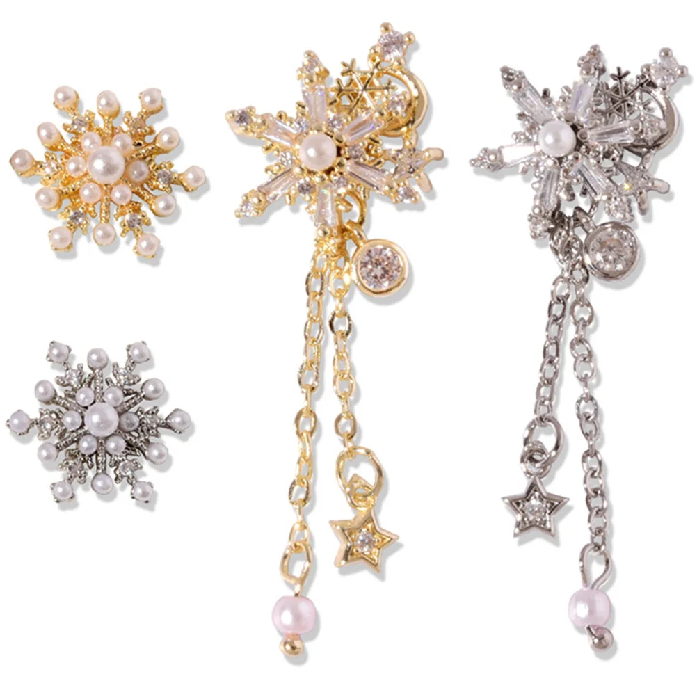 

4Pcs Snowflake Nail Charms Shiny Alloy Nail Art Decorations for DIY Acrylic Nails Christmas Party Prom Manicure Jewelry