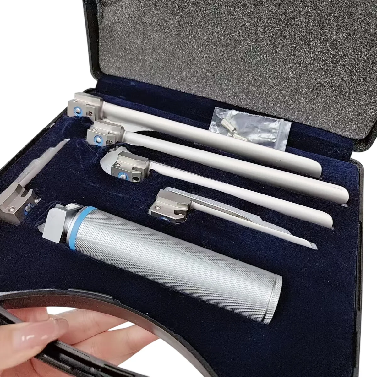 Pet animal special LED laryngoscope intubation anesthesia laryngoscope right opening stainless steel
