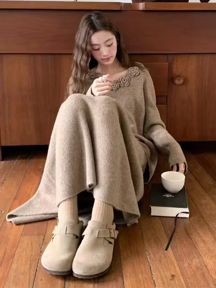 

Новая осенняя женская одежда в европейском и американском стиле, трехмерный свитер с v-образным вырезом и цветочным принтом, юбка с высокой талией