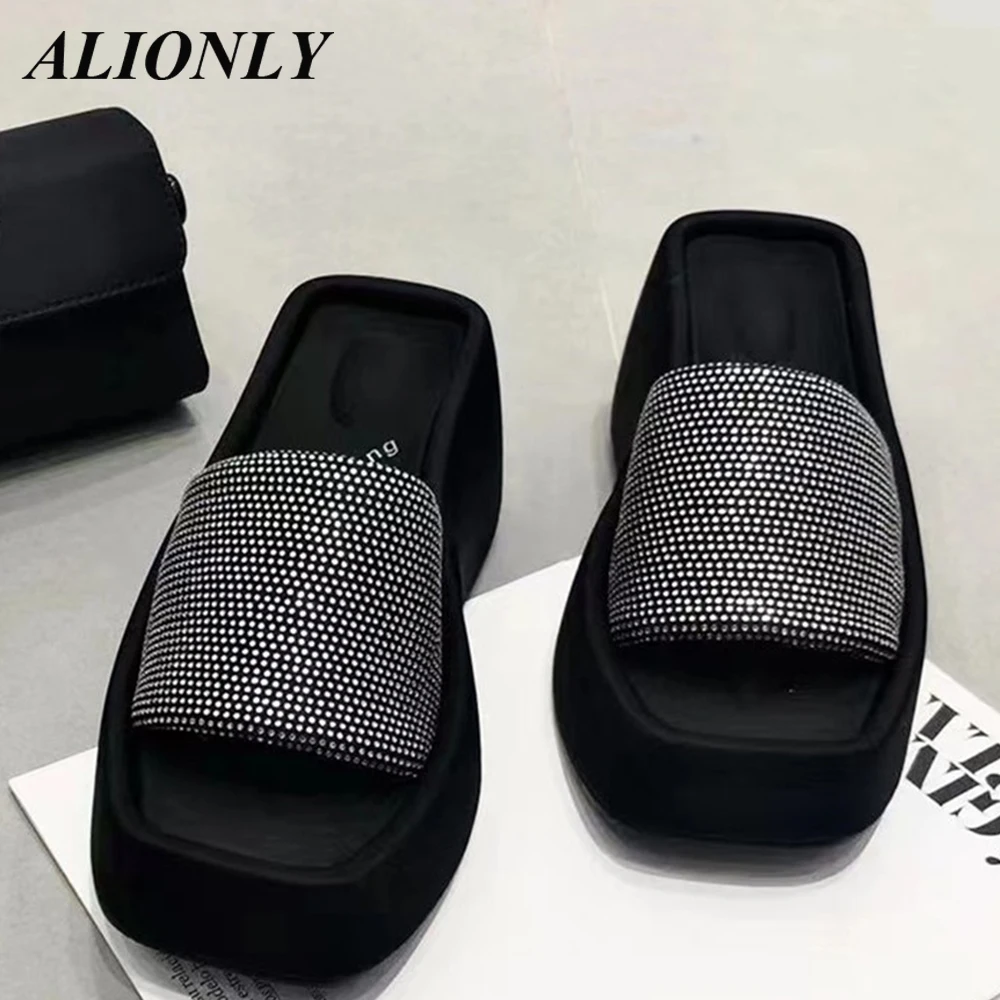 

Alionly 2023 Summer New Thick-Soled High-Heeled Slippers Women's Fashion Rhinestone Wedge Sandals and Slippers sac a main femme