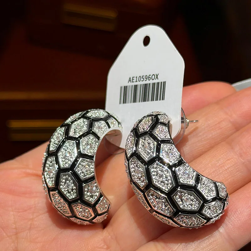 

Fashion Luxury Flower Exquisite Temperament Tassel Earrings