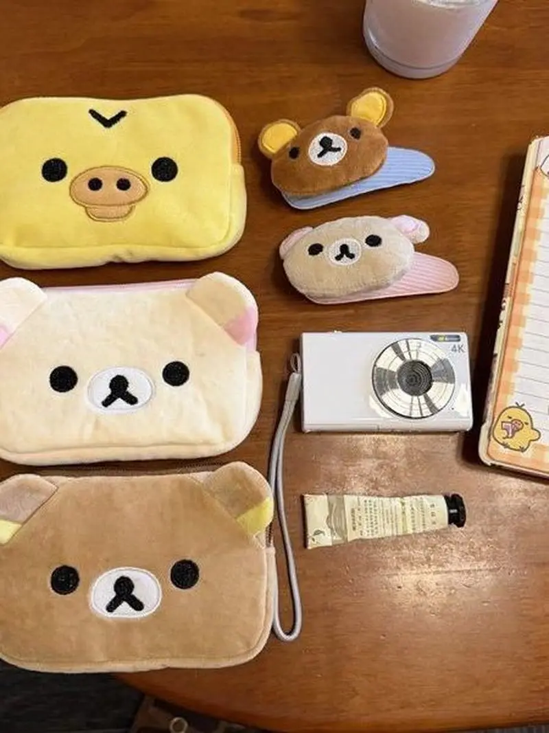 bolsa-de-moedas-mini-com-ziper-em-formato-de-urso-fofo-bolsa-macia-para-cosmeticos-fones-de-ouvido-e-organizador-de-cartoes-para-uso-diario