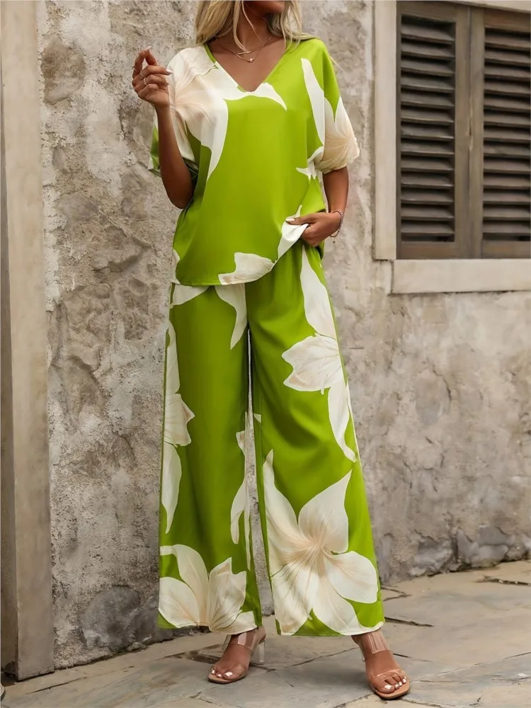 

Fashion Print Two Piece Set For Women Casual V-neck Short Batwing Sleeve Top And High Waist Wide Legs Pants Loose Sets Female