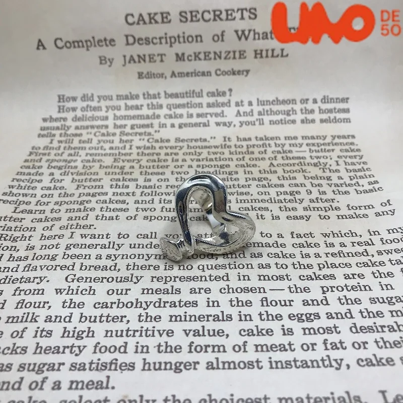 

UNO DE 50Irregular, Simple, High-grade Ring, Cold Wind Metal Ring