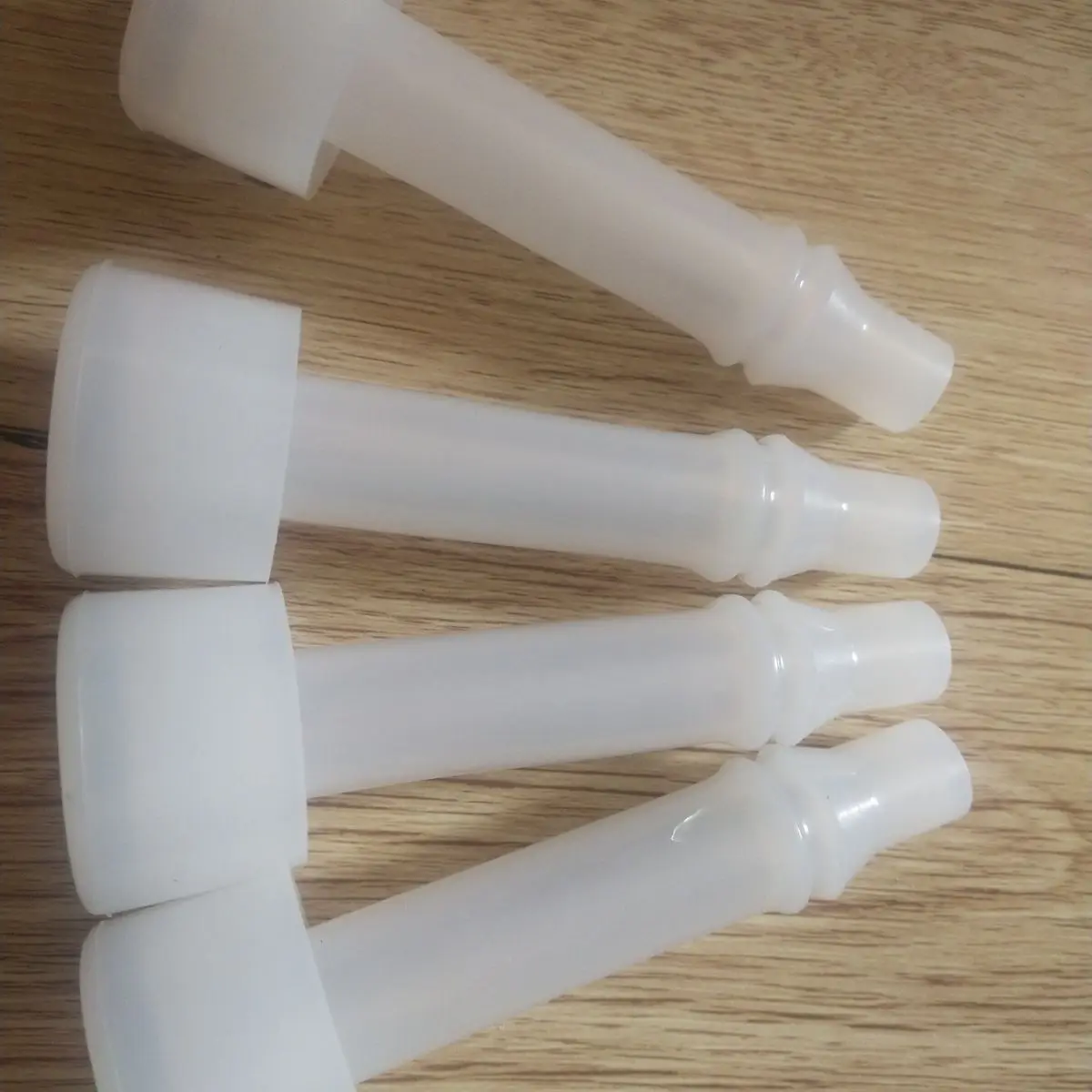 A complete set of universal accessories for milking camels with silicone white lining for milking sheep machine