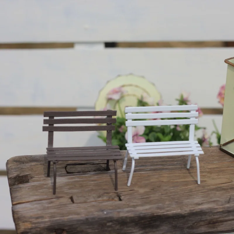 Mini Iron Park Table Chair Set, Dollhouse Furniture for Pretend Play, Desktop Garden Decor Ornament